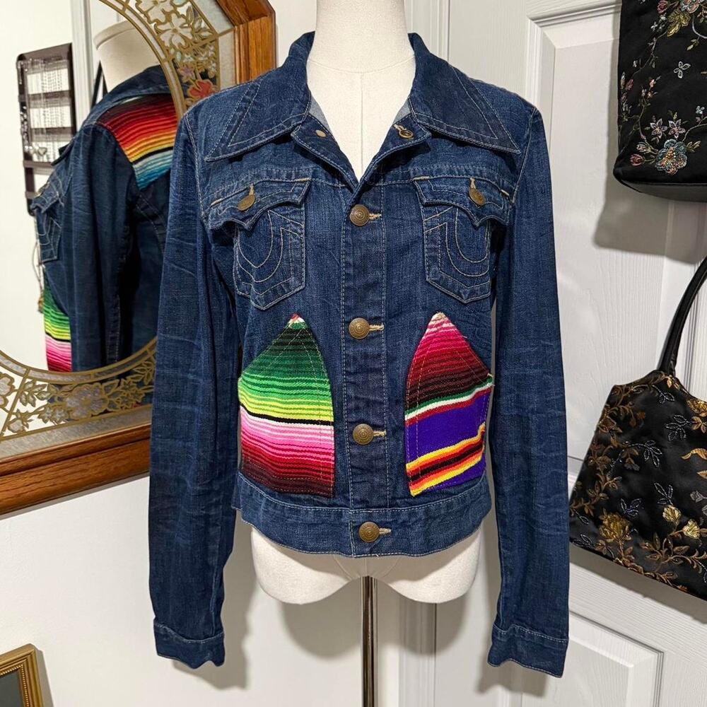 True Religion Jada Baja Dark Blue & Rainbow Retro Women's Denim Jacket L/M - Picture 3 of 8
